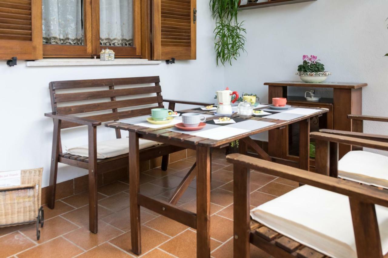 Alloggio Per Uso Turistico Villa Lido dei Pini Exteriör bild