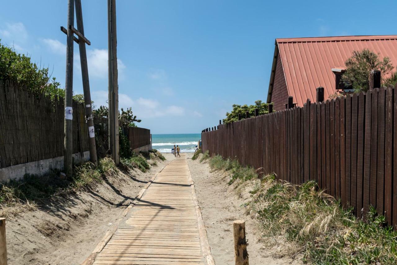 Alloggio Per Uso Turistico Villa Lido dei Pini Exteriör bild