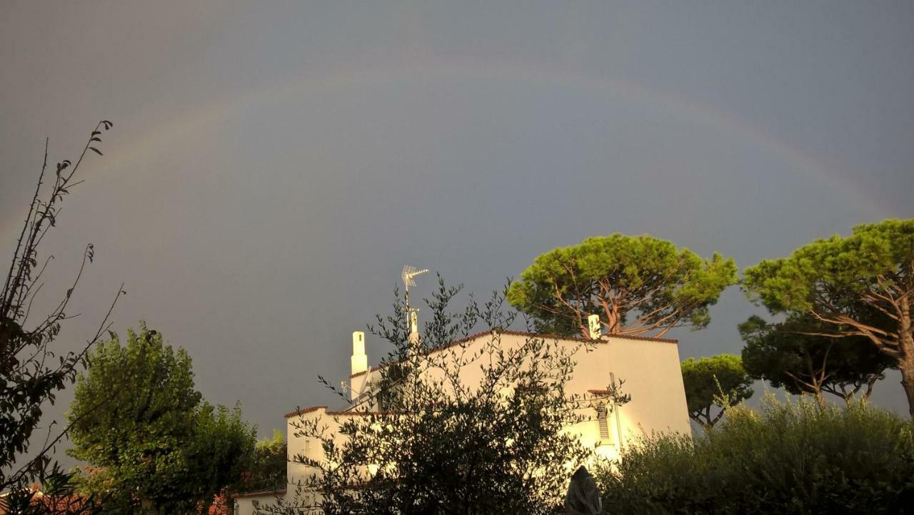 Alloggio Per Uso Turistico Villa Lido dei Pini Exteriör bild